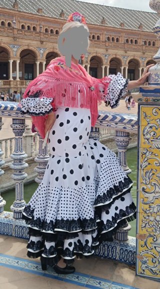Traje Flamenca lunares Blanco y negro Talla 40