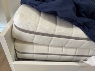 Cama doble con 2 cajones y colchón