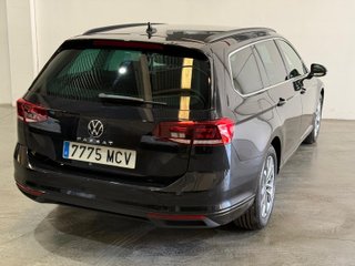 Volkswagen Passat 2022