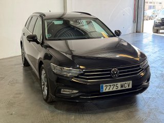 Volkswagen Passat 2022