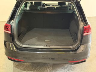 Volkswagen Passat 2022