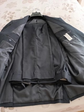 Traje de caballero azul marino. Nuevo!!!