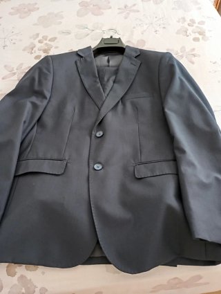 Traje de caballero azul marino. Nuevo!!!
