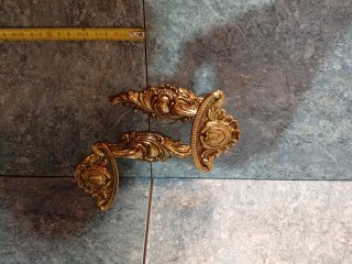 Percheros antiguos dorados (2 unidades)