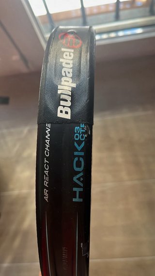 Pala Bullpadel Hack 03 Pro