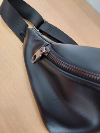 Riñonera Negra Pull&Bear