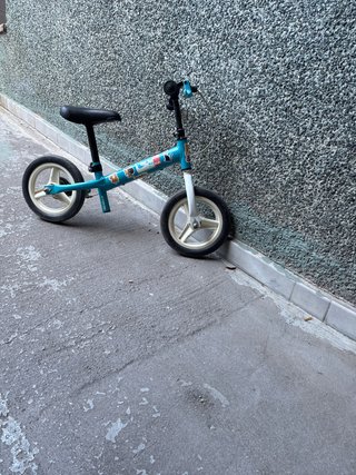 Bici de equilibrio infantil