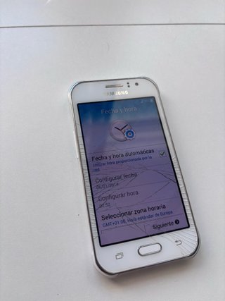 Samsung Galaxy J1 Ace Blanco
