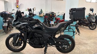 Zontes 703F Adventure Negra.