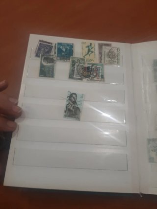 Álbum de sellos de España y sellos