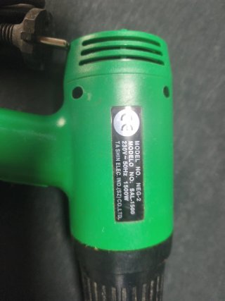 Pistola de aire caliente verde