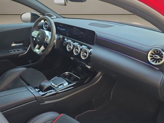 Mercedes-Benz Clase A Sedán Mercedes-AMG A 35 4MATIC+