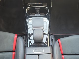 Mercedes-Benz Clase A Sedán Mercedes-AMG A 35 4MATIC+
