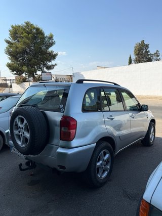 Toyota RAV4 2006