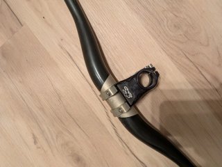 Manillar Renthal Carbono + potencia 35