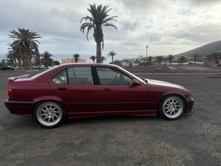 BMW e36 325i
