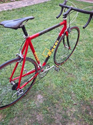 Bicicleta de carretera Massi