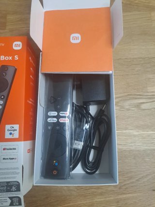 Xiaomi Mi Box S 2nd Gen 4K + adaptador red