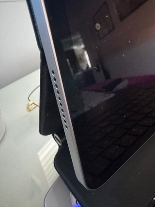 iPad Pro 12.9 6ª Gen Plata 1TB + Magic Keyboard