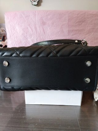 Bolso Michael Kors Negro Acolchado Cadena