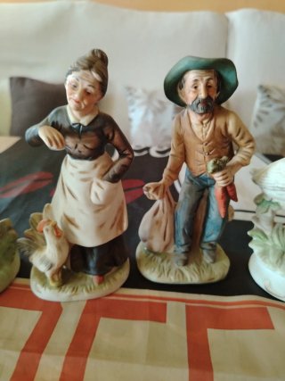 Figuras de cerámica de granja