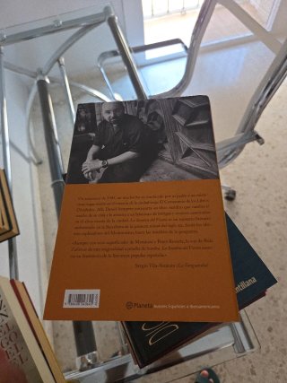 La Sombra del Viento (Autores Espanoles e Ibero...