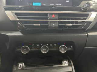 Citroen C4 BlueHdi 130 SS EAT8 Feel Pack (2023)