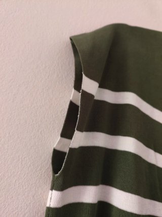 Blusa COMODA verde y blanca Talla XL