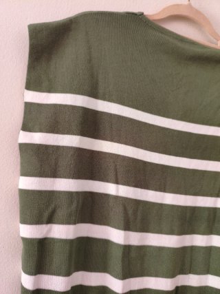 Blusa COMODA verde y blanca Talla XL