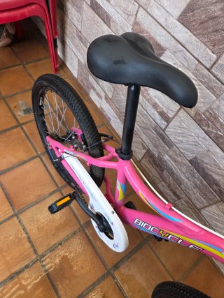 Bicicleta Biocycle Niñ@ Rosa Bajada precio 20€