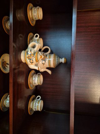 Set de cerámica decorada