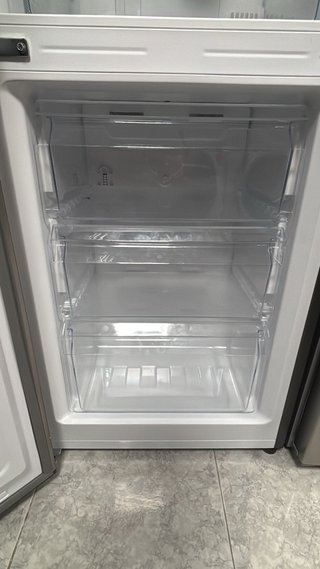 Frigorífico Combi Johnson JRC1851ENX