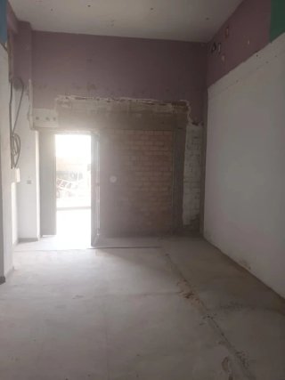 Alquilo local comercial de 44m en calle pavero n10