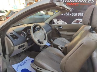 Renault Mégane COUPE-CABR. LUXE DYNAMIQUE 2.0 16v