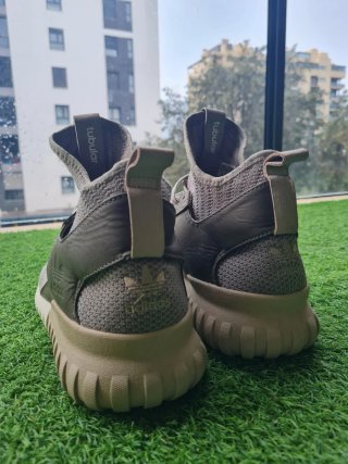 Adidas Tubular Beige/Gris