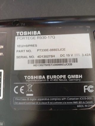 Portátil Toshiba Core i5 8GB RAM Negro