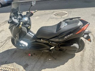 Yamaha Xmax 125 IronMax Negra