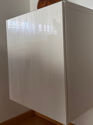 Mueble Besta IKEA brillo blanco 60x64x42.