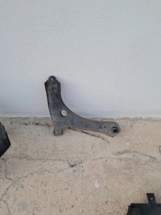 Brazo suspensión Ford Transit Custom Izquierdo