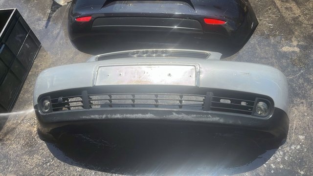 Parachoques Audi A3 8L Gris