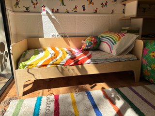 Cuna Oeuf Perch para niños pequeños