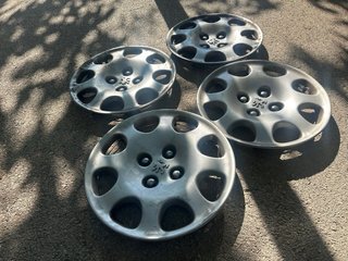 4 Tapacubos Peugeot llantas 15