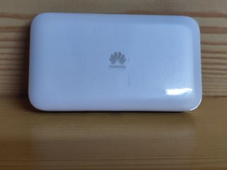 Huawei E5785Lh-22c 4G+ 300mbps Router 3000mah