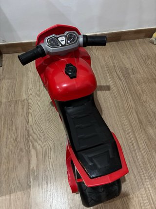 Moto de juguete para niño roja