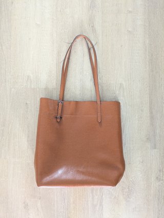Bolso Kattee de piel marrón