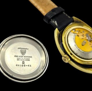 Tissot Seastar Automático Reloj Dorado