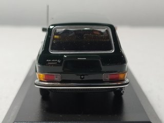 Volkswagen 411 LE Variant a escala 1/43 (1969)