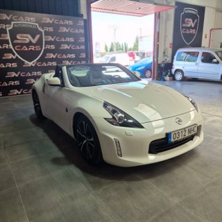 Nissan 370Z 3.7 V6 328Cv. Sólo 69800 kms. Año 2020