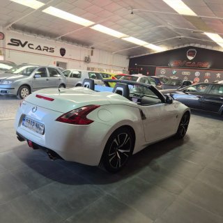 Nissan 370Z 3.7 V6 328Cv. Sólo 69800 kms. Año 2020