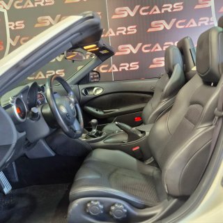 Nissan 370Z 3.7 V6 328Cv. Sólo 69800 kms. Año 2020